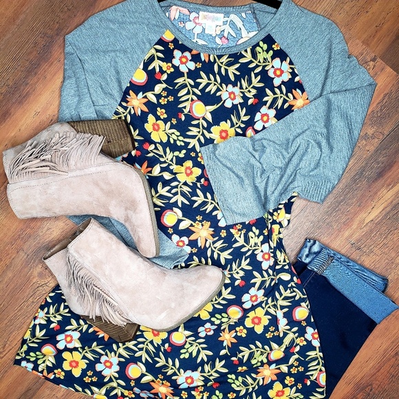 Lularoe Randy Baseball Tee - Picture 1 of 1